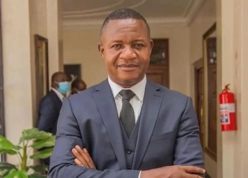 Government targets 300 for youth scheme