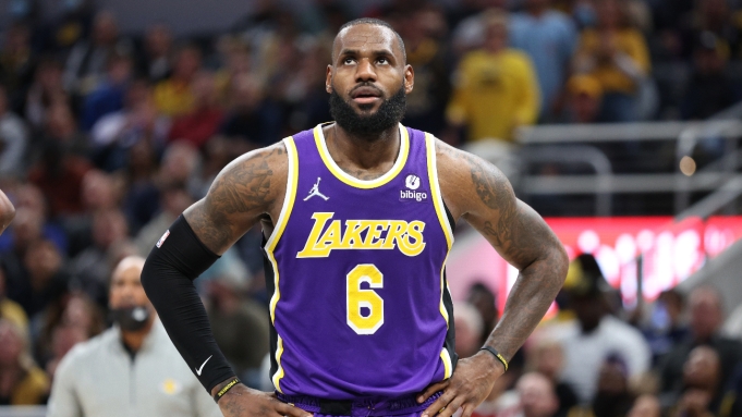 Lakers’ LeBron James Put On Hold After Entering COVID-19 Protocol.