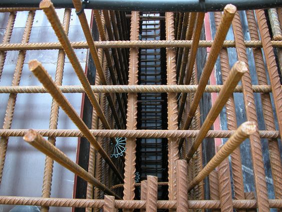 Algeria became the largest supplier of concrete reinforcing bars to USA in September 2021.