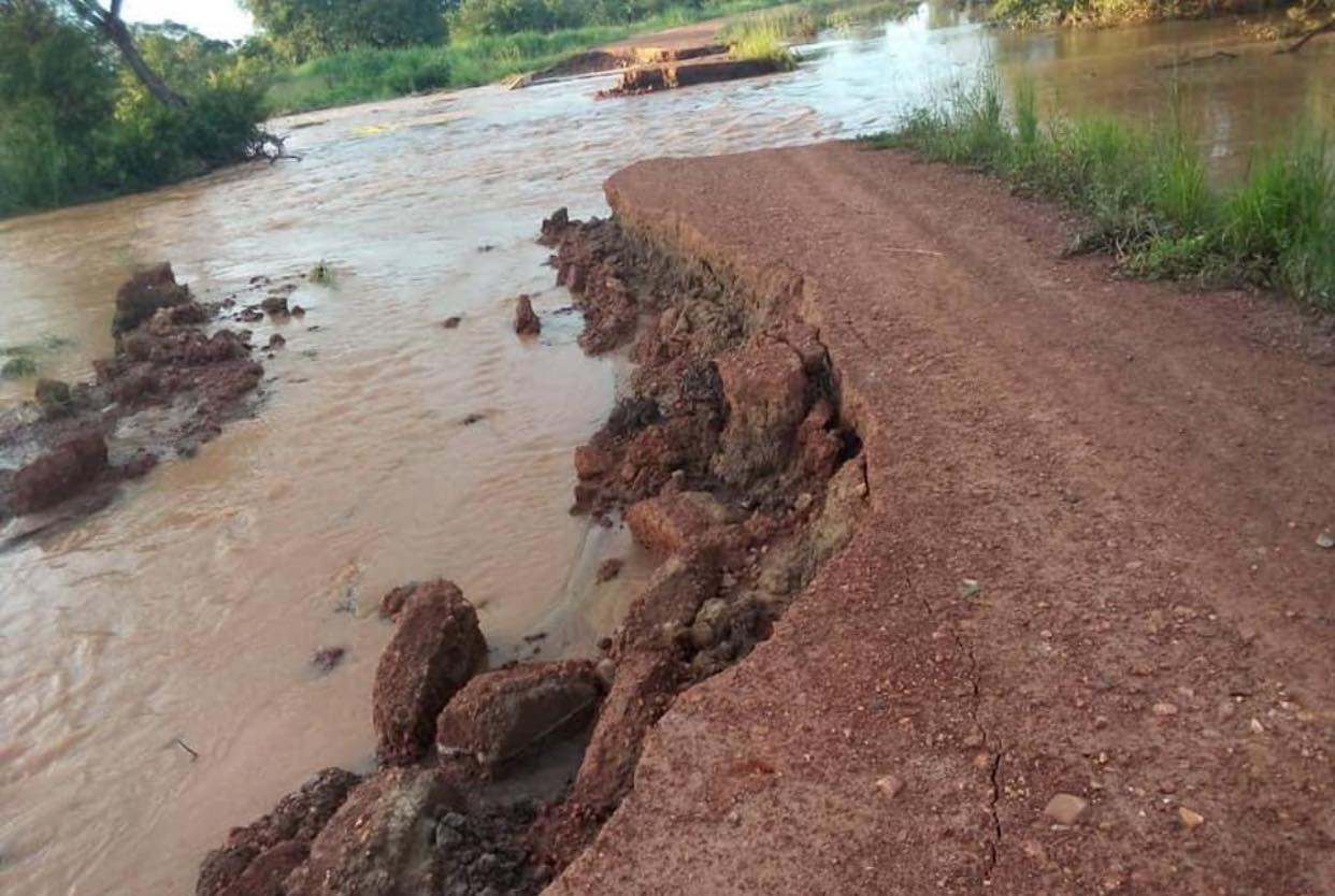 HEAVY RAINS WASH AWAY ITEZHI-TEZHI–KALOMO ROAD