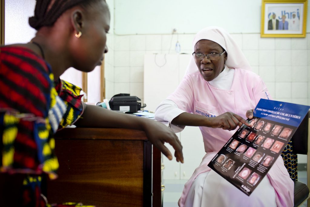 CERVICAL CANCER CLAIMS 1,900 WOMEN ANNUALLY