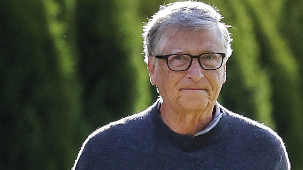 Bill Gates vows to drop off world’s rich list