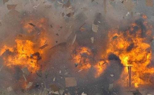 EXPLOSIVE KILLS 3 AND INJURES CENSUS ENUMERATOR