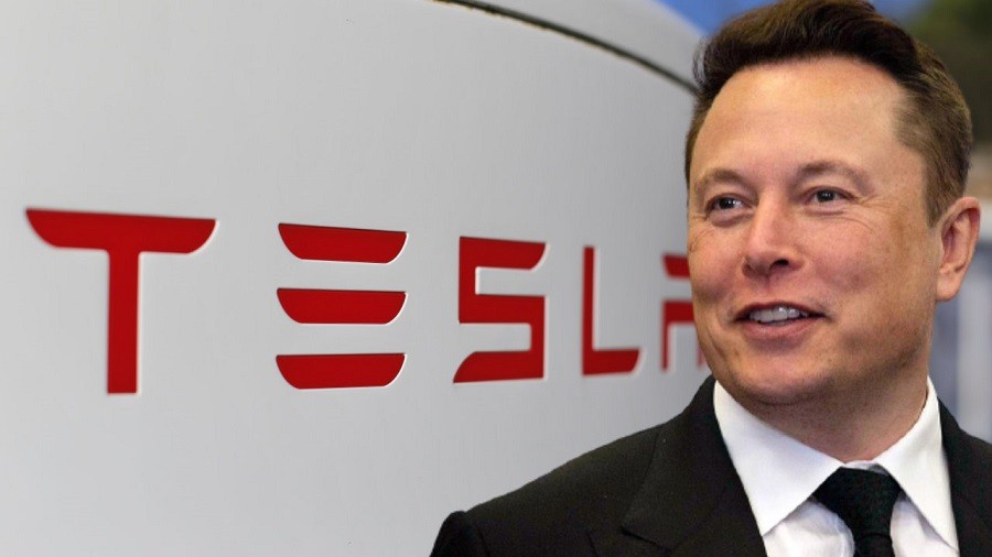 ELON MUSK SELLS $6.9BN OF TESLA SHARES AS TWITTER LAWSUIT LOOMS