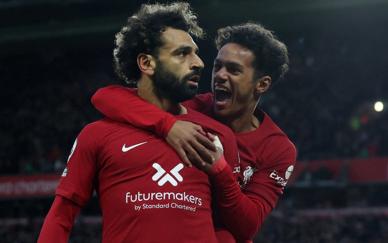 Mohamed Salah pounces on Joao Cancelo error to fire Liverpool revival