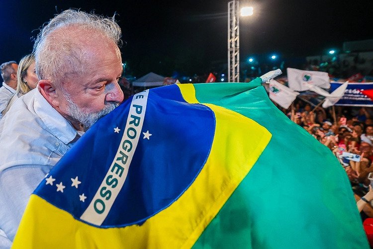 BRAZILIAN PRESIDENT-ELECT LULA VOWS GREENER MINING