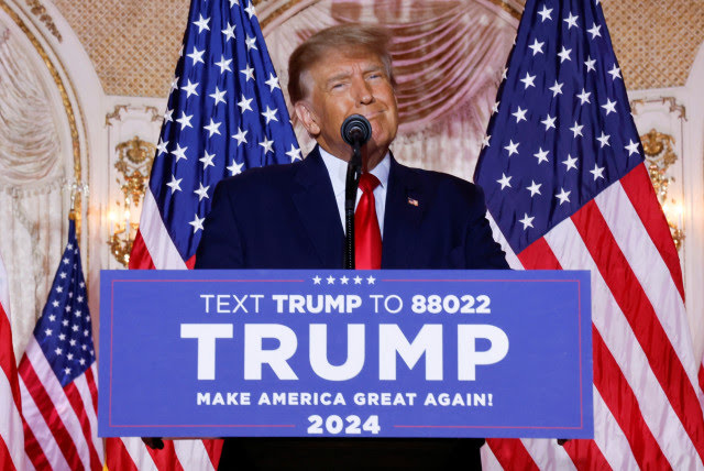 Donald Trump says he’ll run for president again in 2024