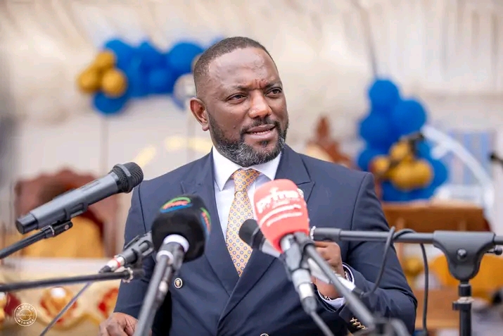 Sikumba urges Livingstone youths to apply for skills development scholarships