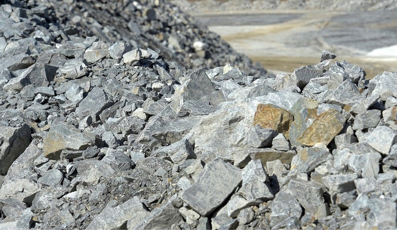 Zimbabwe bans raw lithium exports to curb artisanal mining