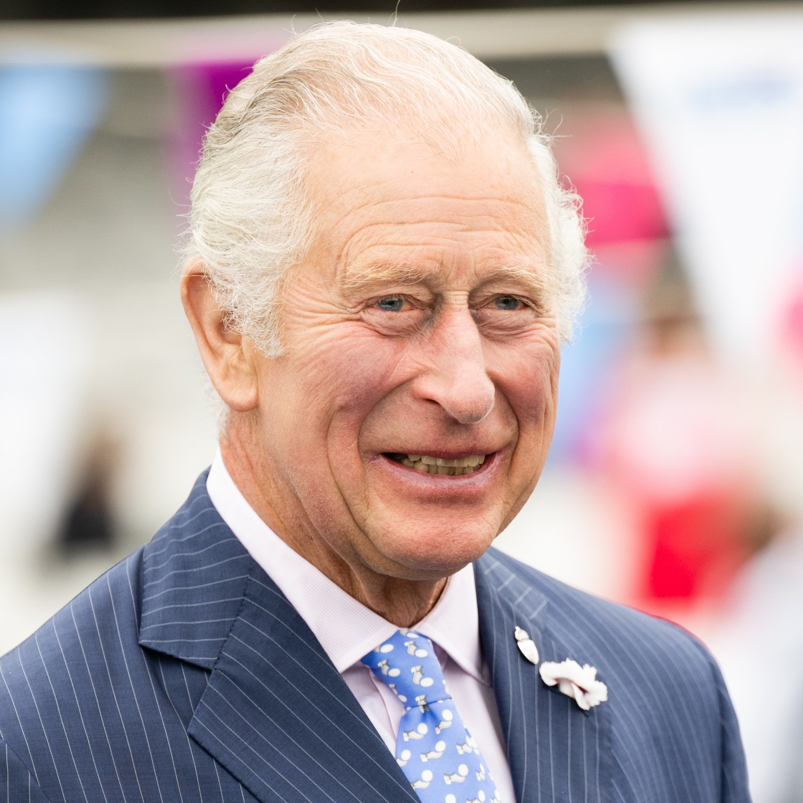 King to host palace event backing action on biodiversity