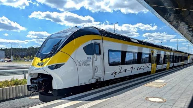 Tesla launches world’s first all-electric ‘Giga Train’ with free ride