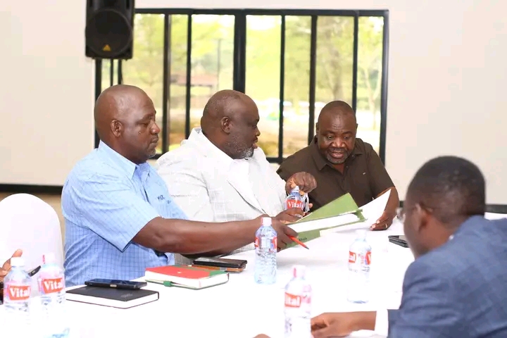 Grizzly, Unions pen 13.5% pay rise for workers