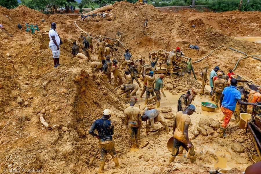 Gold Trading Centres Set to Transform Artisanal Mining in Zambia